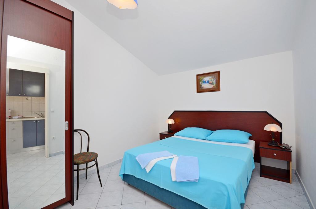 רוגוזניצה Apartments Hrgovic מראה חיצוני תמונה