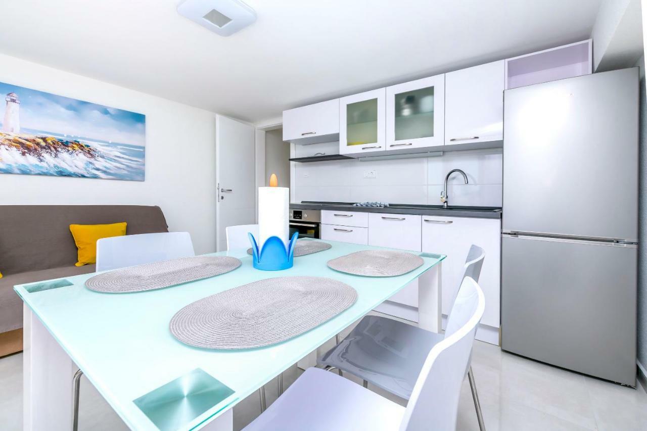 רוגוזניצה Apartments Hrgovic מראה חיצוני תמונה