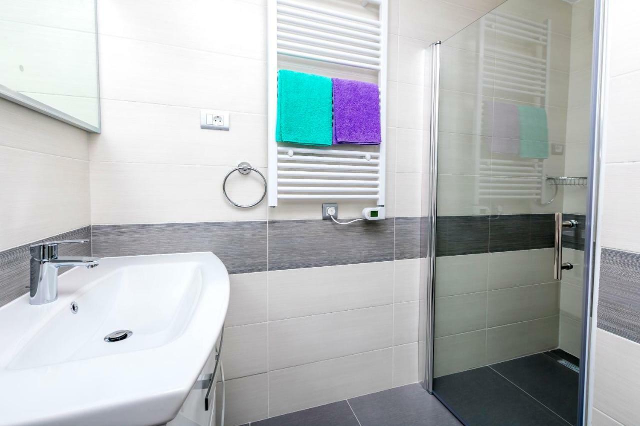 רוגוזניצה Apartments Hrgovic מראה חיצוני תמונה
